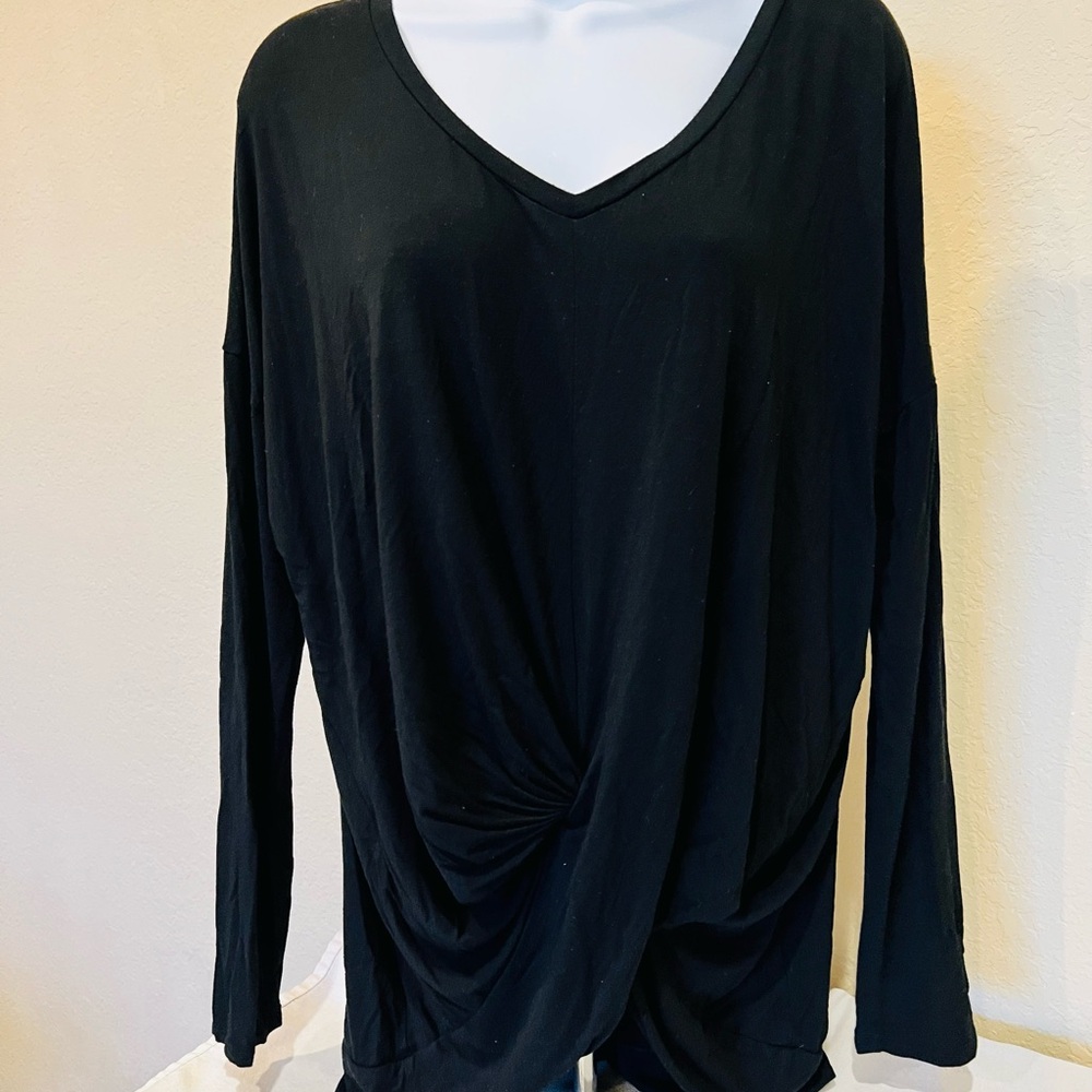 Express Black V-Neck Women's Twist Front Top